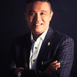 Professor Paul Lee